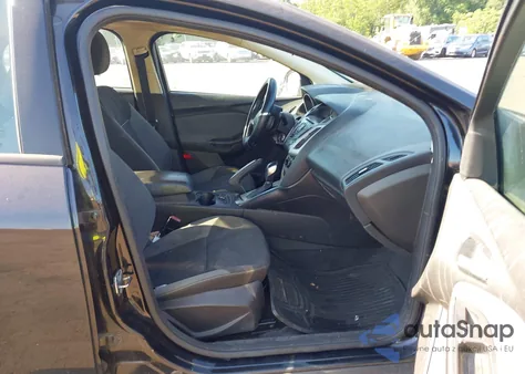 2013 Ford Focus Se z USA, uszkodzony, nr VIN 1FADP3F21DL230177